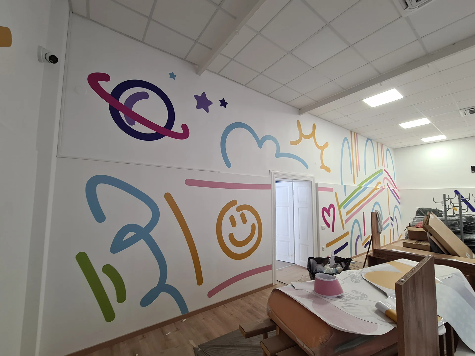 beltéri_fal dekoráció nyomtatott laminált fóliával